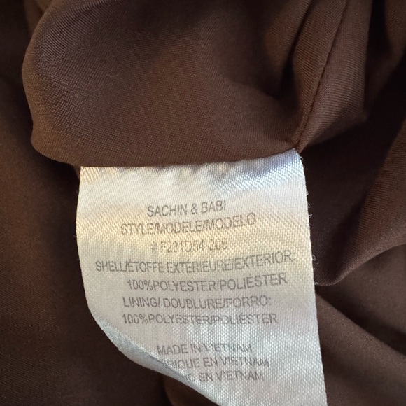 Sachin + Babi Elegant Chocolate Brown Maxi Dress with Long Shoulder Bow Size 10 - Picture 4 of 11
